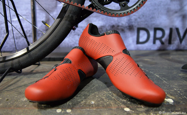 fizik infinito r1 red cycling shoes