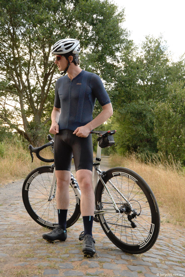 Dhb aeron best sale lab bib shorts